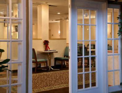 Plaza Hotel And Suites ไพน์บลัฟฟ์ ร้านอาหาร รูปภาพ
